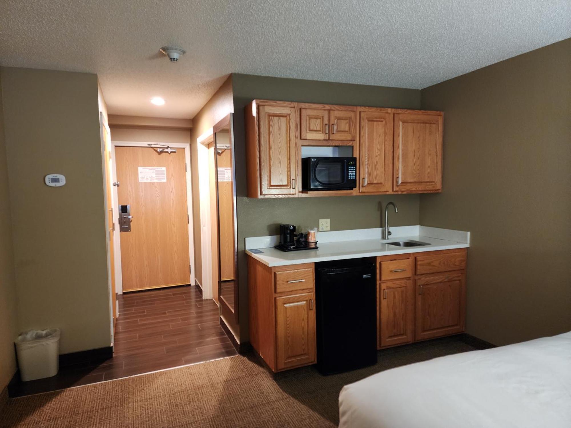Comfort Inn & Suites Cooperstown - Milford Exterior foto